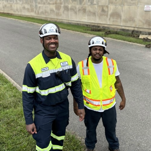 Operator and apprentice on the plant.